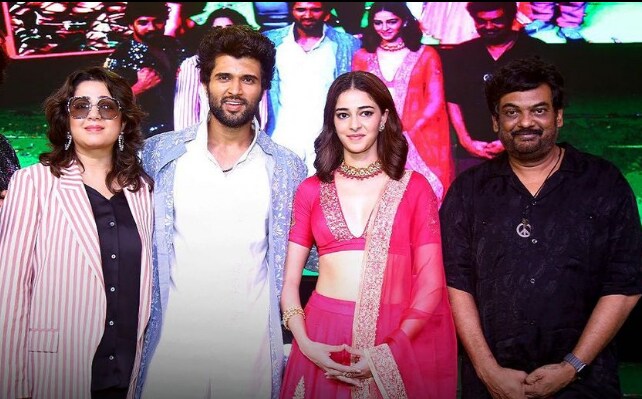 Liger producer Charmme Kaur with lead actors Vijay Deverakonda and Ananya Panday, and director Puri Jagannadh. ((File Photo))