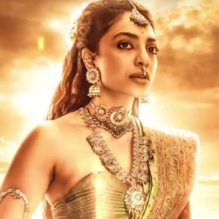 Ponniyin Selvan I: Sobhita Dhulipala will play Vanathi in the film. Ponniyin Selvan I: Sobhita Dhulipala will play Vanathi in the film.