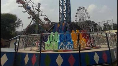 A day after 10 persons were injured after a joyride (drop tower) came crashing down at a fair in Phase-8 of Mohali, the police have booked the manager, staff and bouncers under various Sections of the IPC. (HT Photo) A day after 10 persons were injured after a joyride (drop tower) came crashing down at a fair in Phase-8 of Mohali, the police have booked the manager, staff and bouncers under various Sections of the IPC. (HT Photo)