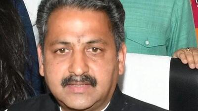 Close associates of former public works department (PWD) minister Vijay Inder Singla failed to show up before Vigilance on Monday. Besides, vigilance DSP was also not available at his office. (HT File)