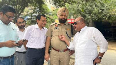 MLA Gurpreet Bassi Gogi, along with other officials, at the rail over bridge (ROB) site on Pakhowal Road in Ludhiana. While visiting the site with officials from the civic body and other departments, Gogi said the traffic from Hero Bakery Chowk to HDFC Bank would remain suspended for the next few days. (HT PHOTO)