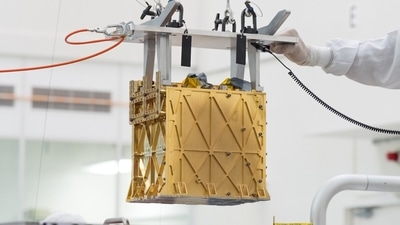 The Mars Oxygen In-Situ Resource Utilization Experiment (MOXIE) instrument was able to produce oxygen on seven experimental runs on Mars. (Credit: NASA/JPL-Caltech) The Mars Oxygen In-Situ Resource Utilization Experiment (MOXIE) instrument was able to produce oxygen on seven experimental runs on Mars. (Credit: NASA/JPL-Caltech)