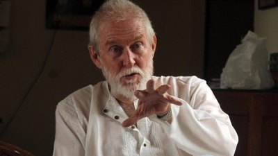 Tom Alter: The Shatranj Ke Khilari actor worked as a teacher at St. Thomas School in Haryana. He is a sports enthusiast and was a cricket coach at the institute. (File Image) Tom Alter: The Shatranj Ke Khilari actor worked as a teacher at St. Thomas School in Haryana. He is a sports enthusiast and was a cricket coach at the institute. (File Image)