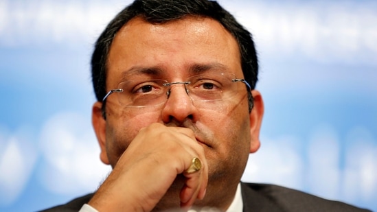 Cyrus Mistry suffered a head injury and was declared brought dead, the doctor who attended to him said.&nbsp;