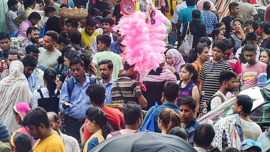 The city of Kolkata doesn't sleep during these 10 days of Durga Puja. It is not just a festival but an emotion for the people of West Bengal.(PTI)