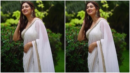 Coming to the design details of Disha's classic ensemble, the pristine white saree comes embroidered with sequin work and embellished gota patti decorated on the borders. She wore it in the traditional draping style, letting the pallu fall from the shoulders.(Instagram)