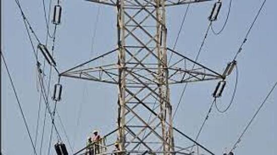 The Punjab State Power Corporation Limited (PSPCL) supplies electricity to around 99 lakh consumers. The power corporation has around 9,000 dedicated employees and officers to redress complaints. (HT PHOTO)