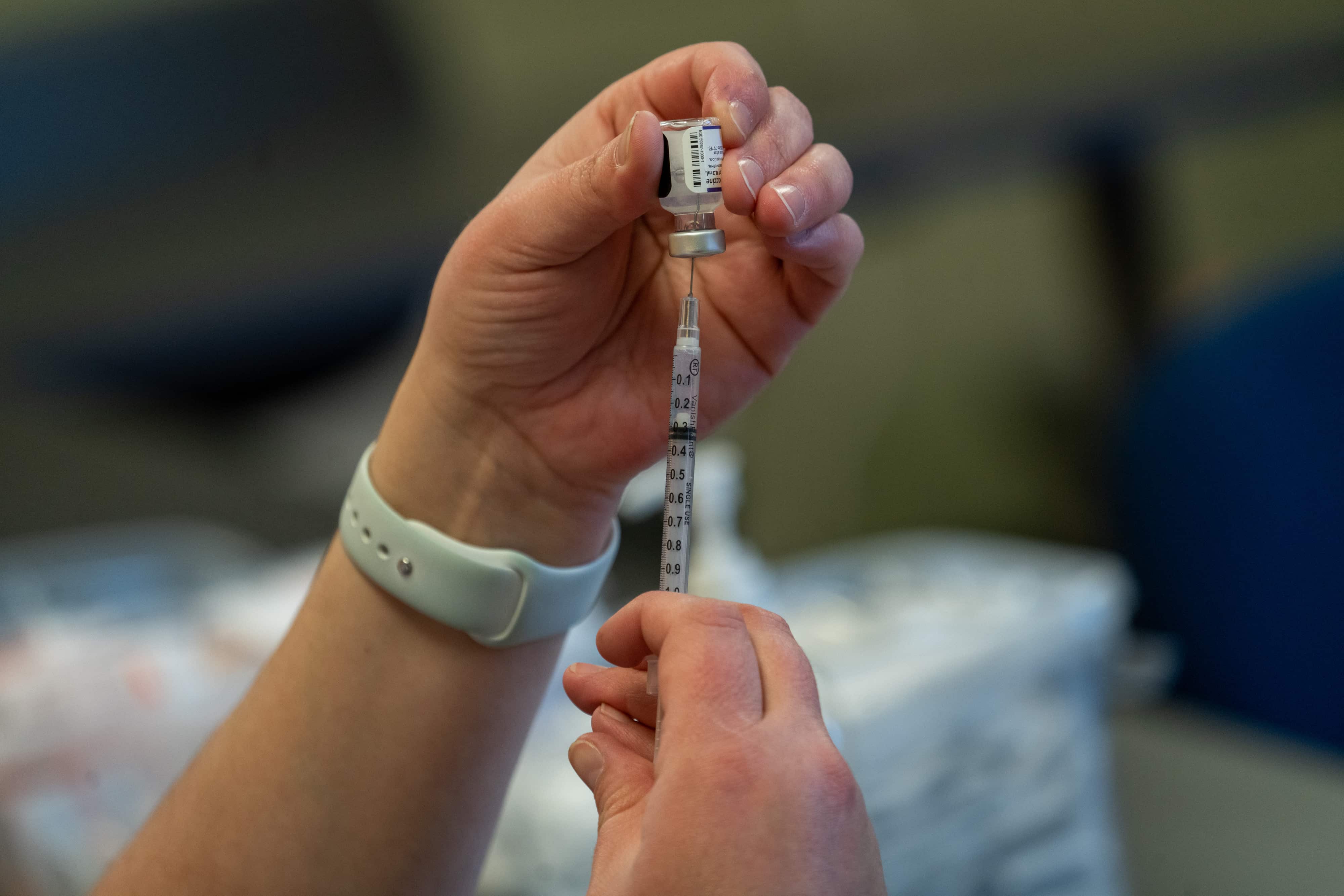 Companies are looking into developing inhaled versions of vaccines to stimulate antibodies in nasal and airway tissues to defend against coronavirus.Photographer: Vanessa Leroy/Bloomberg Companies are looking into developing inhaled versions of vaccines to stimulate antibodies in nasal and airway tissues to defend against coronavirus.Photographer: Vanessa Leroy/Bloomberg