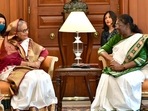 Bangladeshi PM Sheikh Hasina meets President Droupadi Murmu, at Rashtrapati Bhawan in New Delhi on Tuesday.(ANI) Bangladeshi PM Sheikh Hasina meets President Droupadi Murmu, at Rashtrapati Bhawan in New Delhi on Tuesday.(ANI)