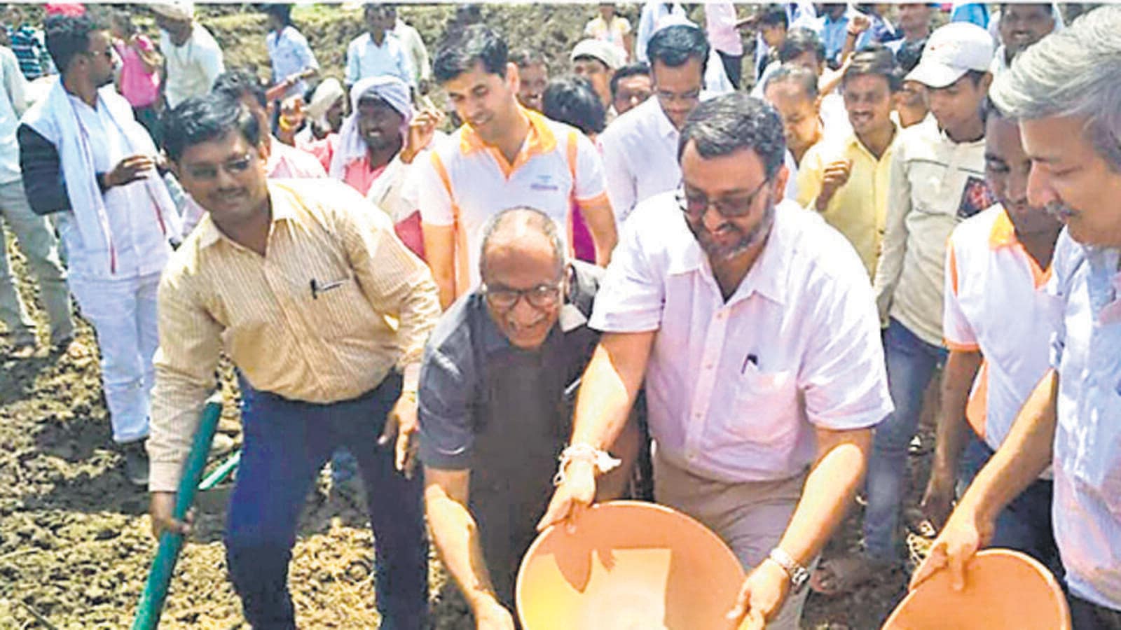 Beed farmers mourn Cyrus Mistry’s death