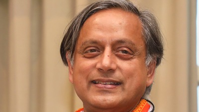 Shashi Tharoor said he hopes many Congressmen will contest for the election to the party's president post. (PTI) Shashi Tharoor said he hopes many Congressmen will contest for the election to the party's president post. (PTI)