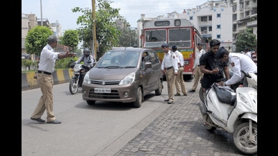 The recent demise of former Tata Sons’ chairman Cyrus Mistry in a road accident has put the spotlight on road safety as well as the importance of following safety measures for both drivers and passengers. (REPRESENTATIVE IMAGE) The recent demise of former Tata Sons’ chairman Cyrus Mistry in a road accident has put the spotlight on road safety as well as the importance of following safety measures for both drivers and passengers. (REPRESENTATIVE IMAGE)