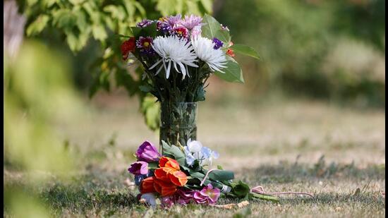 Flowers kept outside a house that was investigated by police as a crime scene, after a stabbing spree killed 10 people on the James Smith Cree Nation and nearby town of Weldon, in Weldon, Saskatchewan, Canada, on Monday. (REUTERS)