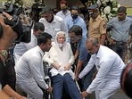 Mumbai,Ratan Tata's stepmother attends Cyrus Mistry's funeral in wheelchair (ANI Photo)(Ashish Vaishnav) Mumbai,Ratan Tata's stepmother attends Cyrus Mistry's funeral in wheelchair (ANI Photo)(Ashish Vaishnav)