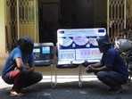 A duo were arrested in Bengaluru for using fake currency notes and other crimes. A duo were arrested in Bengaluru for using fake currency notes and other crimes.