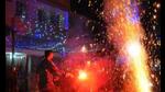 In 2021, for instance, Delhi woke up to one of its most polluted post-Diwali mornings in 2021. This was not because the ban was unsatisfactorily implemented but due to farm fires that had spiked in the run-up to the festival (and had contributed as much as a quarter of the pollution load on Diwali) and sluggish wind speeds that were inadequate to disperse the pollutants. (Keshav Singh/HTPhoto) In 2021, for instance, Delhi woke up to one of its most polluted post-Diwali mornings in 2021. This was not because the ban was unsatisfactorily implemented but due to farm fires that had spiked in the run-up to the festival (and had contributed as much as a quarter of the pollution load on Diwali) and sluggish wind speeds that were inadequate to disperse the pollutants. (Keshav Singh/HTPhoto)