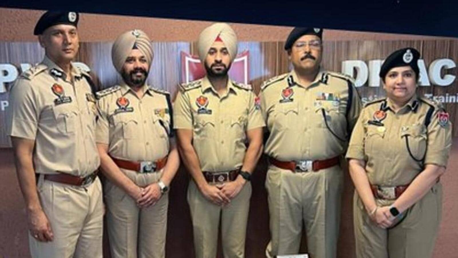 Punjab Police Cyber Crime Cell Awarded For Cracking WhatsApp ...