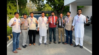 The student leaders who joined the Aam Aadmi Party on Wednesday. (HT Photo) The student leaders who joined the Aam Aadmi Party on Wednesday. (HT Photo)