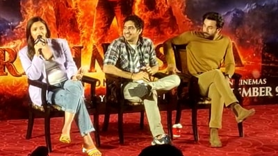 Alia Bhatt, Ayan Mukerji and Ranbir Kapoor in Delhi for Brahmastra. Alia Bhatt, Ayan Mukerji and Ranbir Kapoor in Delhi for Brahmastra.