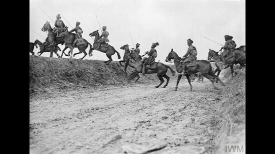 9th Hodson's Horse (Bengal Lancers), Indian Army during the Battle of Arras in April 1917. (Wikimedia Commons) 9th Hodson's Horse (Bengal Lancers), Indian Army during the Battle of Arras in April 1917. (Wikimedia Commons)