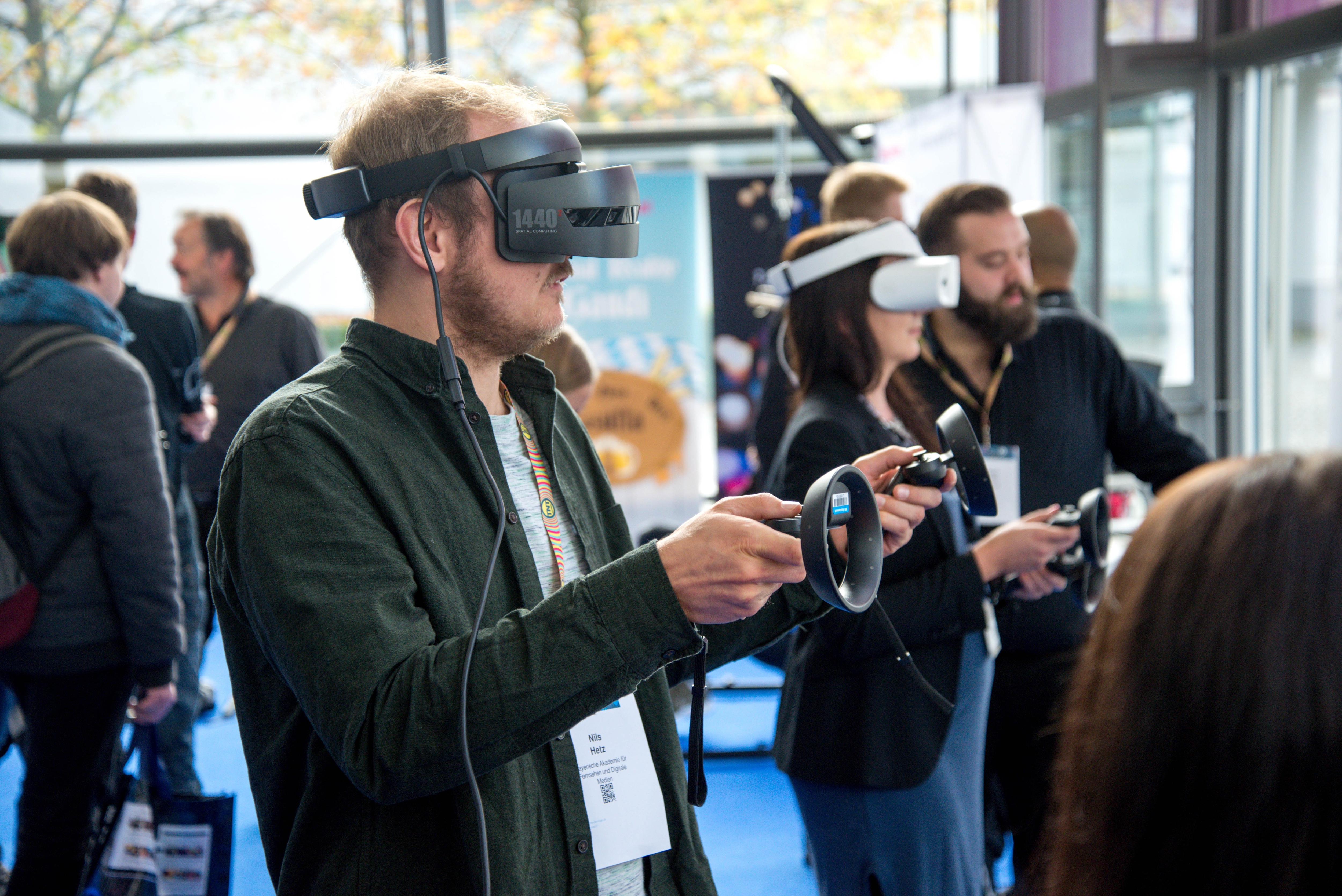 AR/ VR technology gives immersive realistic experience to users. (Photo by stephan sorkin on Unsplash) AR/ VR technology gives immersive realistic experience to users. (Photo by stephan sorkin on Unsplash)