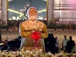Prime Minister Narendra Modi pays tribute after inaugurating 28-ft statue of Netaji Subhas Chandra Bose as part of the revamped Central Vista.(PTI) Prime Minister Narendra Modi pays tribute after inaugurating 28-ft statue of Netaji Subhas Chandra Bose as part of the revamped Central Vista.(PTI)