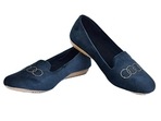 Ballet flats for women are comfortable to wear and looks chic.