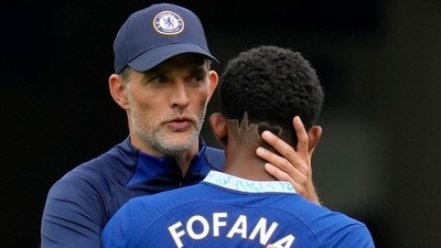 Thomas Tuchel, left, hugs Chelsea's Wesley Fofana during the English Premier League match at Stamford Bridge (AP) Thomas Tuchel, left, hugs Chelsea's Wesley Fofana during the English Premier League match at Stamford Bridge (AP)