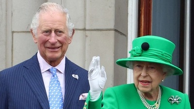 Late Queen Elizabeth II passed away aged 96 on Thursday, following which her eldest son (pictured alongside her) Charles succeeded her immediately as the new monarch of Great Britain. (AFP) Late Queen Elizabeth II passed away aged 96 on Thursday, following which her eldest son (pictured alongside her) Charles succeeded her immediately as the new monarch of Great Britain. (AFP)