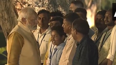 PM Modi interacts with workers involved in Central Vista project. PM Modi interacts with workers involved in Central Vista project.