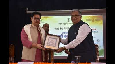 Union minister for law and justice Kiren Rijiju (left) at an event at BHU on Thursday. (HT photo)