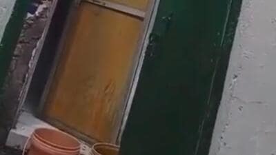 Sohaon block education officer Lokesh Mishra said he has started his probe into the video clip (Screengrab/Twitter)