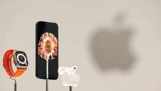 iPhone 14 Pro will be sold at <span class='webrupee'>₹</span>1,29,900 while customers can get iPhone 14 Pro Max at <span class='webrupee'>₹</span>1,39,900. They will be available in deep purple, silver, gold, and space black in 128GB, 256GB, 512GB, and 1TB storage capacities.(AFP)
