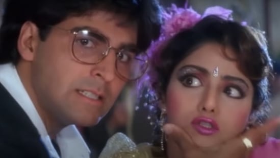 549px x 309px - When Akshay Kumar tried to calm down an energetic Sridevi. Watch |  Bollywood - Hindustan Times