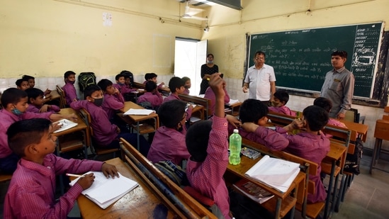 At least 11 percent learners slack the most basic numeracy skills. &nbsp;(Sanjeev Verma/HT PHOTO)