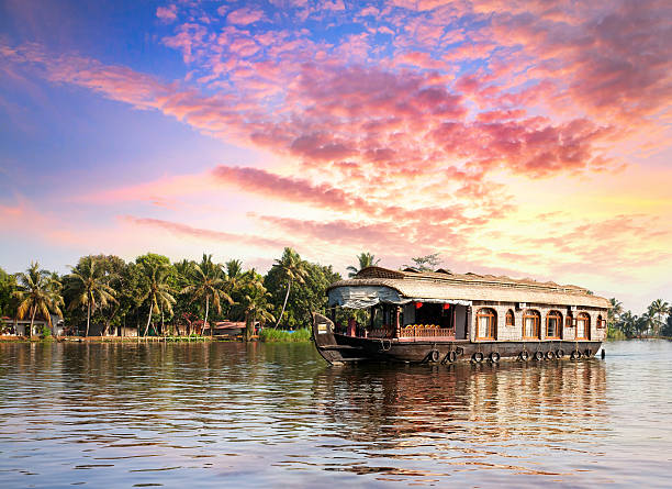 One of the most luxurious accommodations may be seen on a Kerala backwater cruise.(istockphoto)