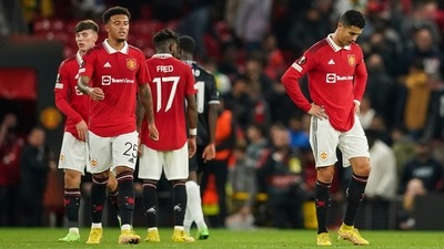 Manchester United's Cristiano Ronaldo and team mates stand dejected at full time after defeat during group E Europa League soccer match between Manchester United and Real Sociedad (AP) Manchester United's Cristiano Ronaldo and team mates stand dejected at full time after defeat during group E Europa League soccer match between Manchester United and Real Sociedad (AP)