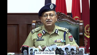 Chandigarh, May 30 (ANI): Punjab DGP VK Bhawra addresses a press conference over the killing of Punjabi singer Sidhu Moose Wala in Mansa, in Chandigarh on Sunday. (ANI Photo) (ANI) Chandigarh, May 30 (ANI): Punjab DGP VK Bhawra addresses a press conference over the killing of Punjabi singer Sidhu Moose Wala in Mansa, in Chandigarh on Sunday. (ANI Photo) (ANI)