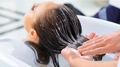 Hair care: 5 amazing benefits of deep conditioning your hair (istockphoto) Hair care: 5 amazing benefits of deep conditioning your hair (istockphoto)