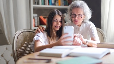 Grandparents Day: Tips to strengthen bond with your grandparents (pexels) Grandparents Day: Tips to strengthen bond with your grandparents (pexels)