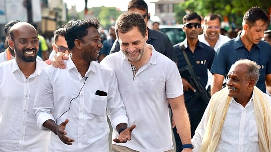 Congress leader Rahul Gandhi interacts with members of ‘Village Cooking Channel’ in Kanniyakumari on Friday.&nbsp;(ANI)