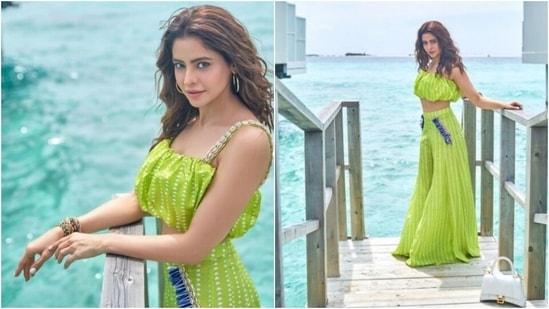 Aamna Sharif is living it up in Maldives. The actor recently flew to the island country for a vacation and since then her Instagram profile is replete with pictures and videos of her ventures in the stunning location. From posing by the blue waters lapping in the backdrop to sharing snippets of her stunning vacay ensembles, Aamna is doing it all in Maldives.(Instagram/@aamnasharifofficial)