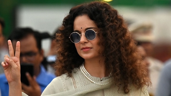Kangana Ranaut attends the unveiling of the statue of Subhas Chandra Bose in New Delhi. (AFP) Kangana Ranaut attends the unveiling of the statue of Subhas Chandra Bose in New Delhi. (AFP)