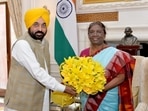Punjab chief minister Bhagwant Mann meets President Droupadi Murmu at Rashtrapati Bhavan in New Delhi. Punjab chief minister Bhagwant Mann meets President Droupadi Murmu at Rashtrapati Bhavan in New Delhi. 