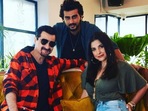 Arjun Kapoor wants to advice Sanjay Kapoor about Fabulous Lives of Bollywood Wives. Arjun Kapoor wants to advice Sanjay Kapoor about Fabulous Lives of Bollywood Wives.