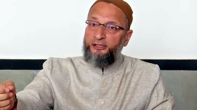 File: AIMIM Chief Asaduddin Owaisi addresses a press conference. (ANI) File: AIMIM Chief Asaduddin Owaisi addresses a press conference. (ANI)