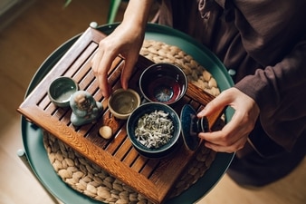 Traditional drinks to manage hot flashes (ROMAN ODINTSOV) Traditional drinks to manage hot flashes (ROMAN ODINTSOV)