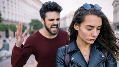 How to deal with passive aggressive people: Expert shares insights (Unsplash)