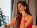 Mira Rajput in an elegant one-shoulder hot pink dress is all about displaying the oomph factor&nbsp;