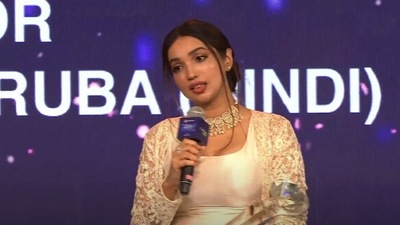 Kanika Dhillon won Best Dialogues (Film) for Haseen Dilruba. 